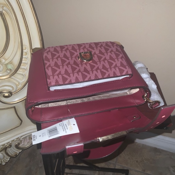 Michael Kors - Picture 5 of 6